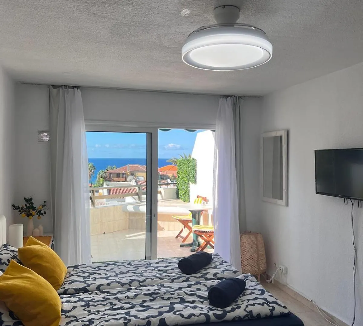 Lemon Beach Tenerife Holiday Apartment Las Americas Costa Adeje  0*, Costa Adeje (Tenerife)